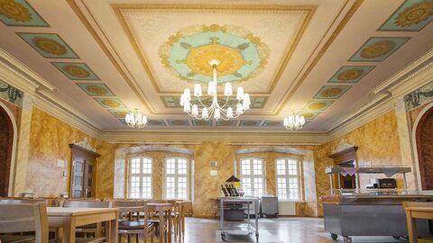 Prächtiger Raum im Schloss